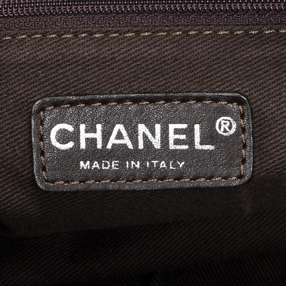 Chanel CC Charm Boston Bag - Picture 8 of 9
